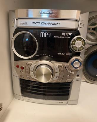 Stereo Panasonic con casse e telecomando