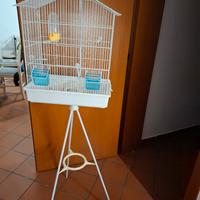 Gabbia per uccelli con piedistallo