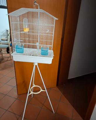 Gabbia per uccelli con piedistallo