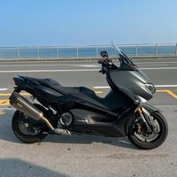Tmax 530 SX ABS Akrapovic