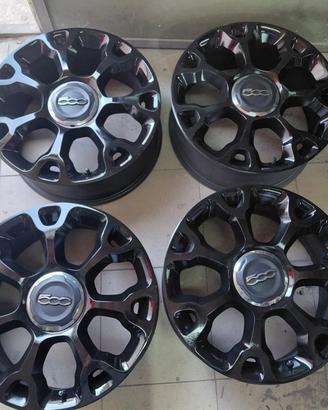 Cerchi in lega da 17 pollici per Fiat 500l