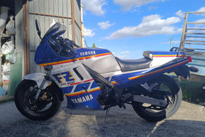 Yamaha Genesis FZ 750