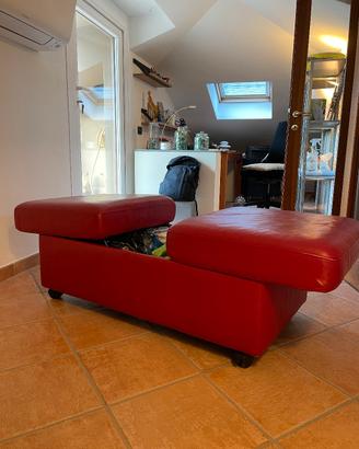 Pouf Stressless di vera pelle e legno massello 