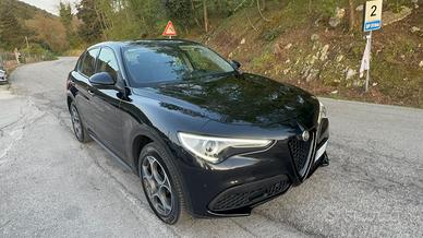 Alfa Romeo Stelvio 2.2 Turbodiesel 190 CV AT8 Q4 S