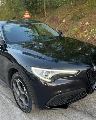 Alfa Romeo Stelvio 2.2 Turbodiesel 190 CV AT8 Q4 S