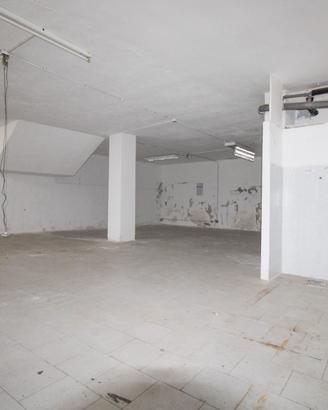 Locale C/3 di 164 mq
