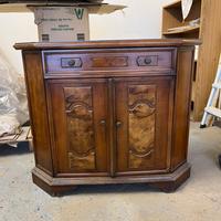 Mobile da ingresso - ideale per case vacanza