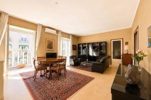 Appartamento di 120 m² con 4 locali a Milano