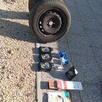 2 gomme 185/65 R15 su cerchioni +tagliando GPL