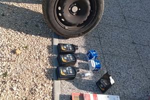 2 gomme 185/65 R15 su cerchioni +tagliando GPL