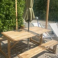 tavolo da giardino con panche