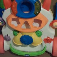 gioco per far imparare al bambino camminare