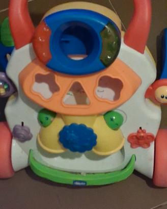 gioco per far imparare al bambino camminare