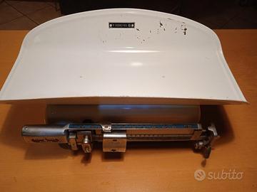 Bilancia pesa bimbi BILANCE SALUS MILANO