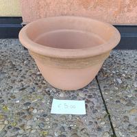 Vaso in terracotta Mezza campana del 31 € 5,00