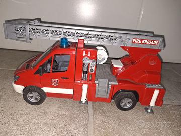 Camion dei pompieri Bruder