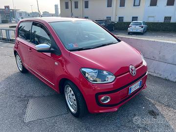 Volkswagen Up (anche per Neopatentati)