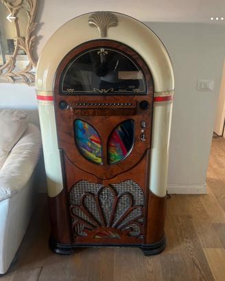 Juke box