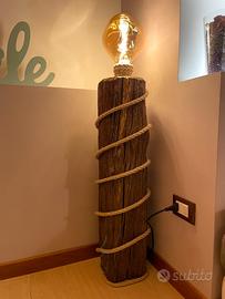 Piantana/lampada a terra