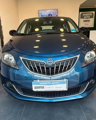 Lancia Ypsilon III 1.0 firefly hybrid Silver Plus 
