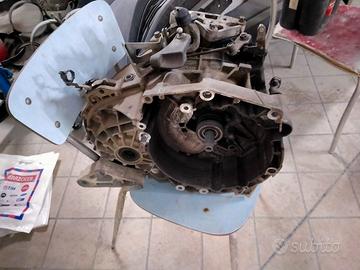 cambio Fiat Doblò metano anno 2013