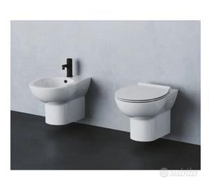 Sanitari Azzurra MAI USATI