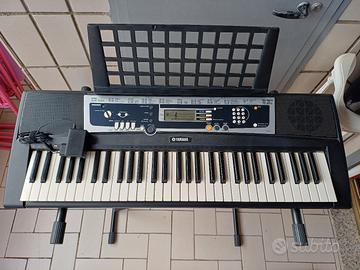 tastiera YAMAHA YPT 210