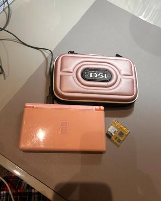 🎮 nintendo ds rosa + caricatore + custodia + sched