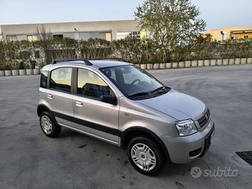 PANDA 1.2 BENZINA 4x4