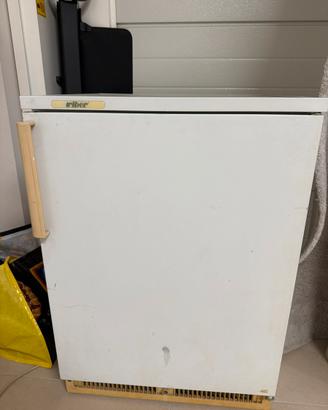 Freezer a cassetti