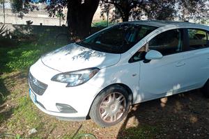 Opel corsa 2019 multi jet disel
