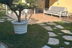 Villa in bifamiliare