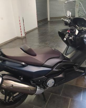 moto Tmax 500