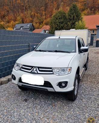 L200 2.5 DI-D DOPPIA CABINA ANNO 2015 KM 97800