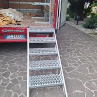 Allestimento Mostra per Furgone Semicentinato