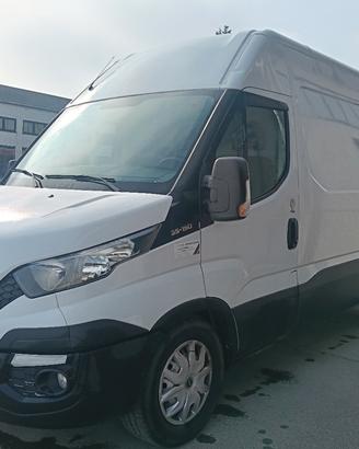 IVECO DAILY 35-150 MAXI - 2015