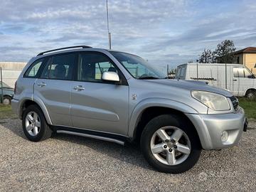 Toyota RAV 4 RAV4 2.0 Tdi D-4D cat 5 porte Sol