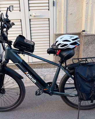 BICICLETTA ELETTRICA CON PEDALTA ASSISTITA