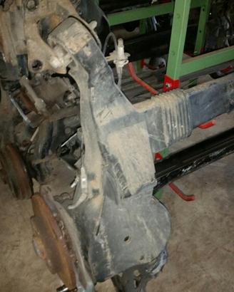Ponte posteriore PEUGEOT PARTNER 1561cc HDI 2011