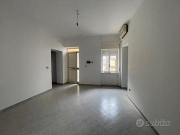 S/indipendente 80 mq 3 vani-vitulazio