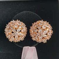 orecchini con brillantini 