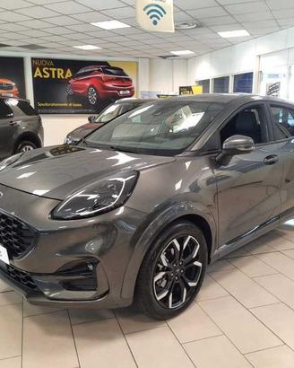 Ford Puma ST-Line in ricambi