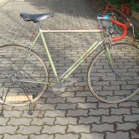 Bicicletta corsa Taurus, due stecche Campagnolo