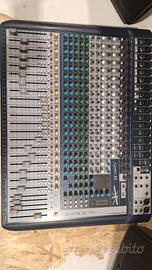 Mixer e casse professionali Signature e Jbl