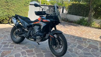 Ktm 890