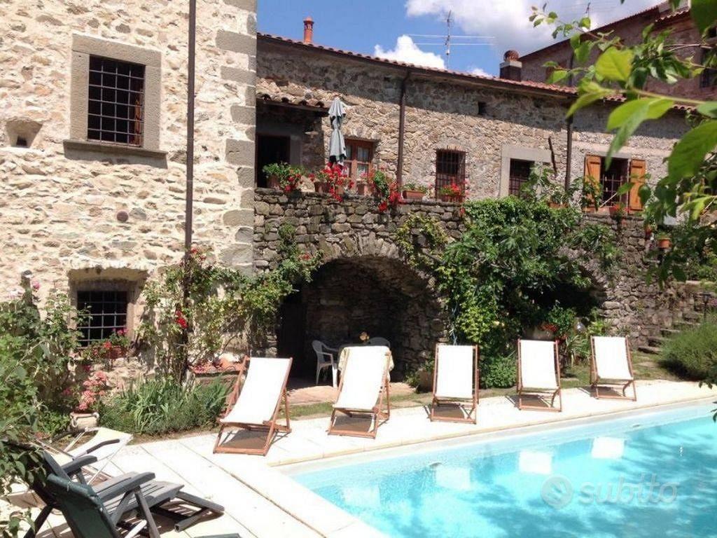 Villa di 700 m² con più di 5 locali e box auto a L - Vista 6