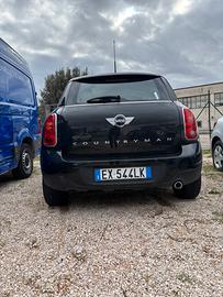 Mini countryman incidentata