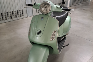 Vespa 200 L Granturismo