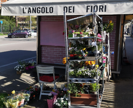 Vendita chiosco di fiori