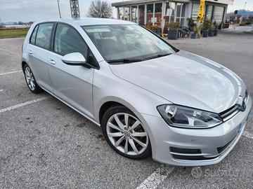 VOLKSWAGEN Golf 2.0 TDI DSG 5p. HighlineBlueMotion